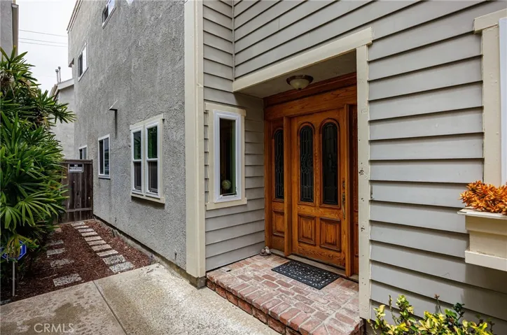507 19th, Huntington Beach, California 92648