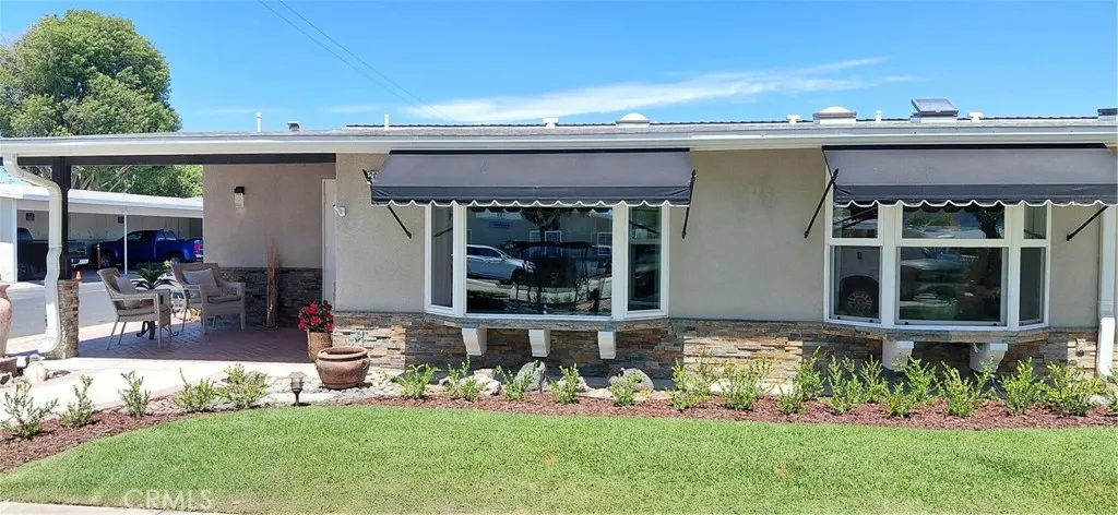 luxury living in Leisure World new front windows