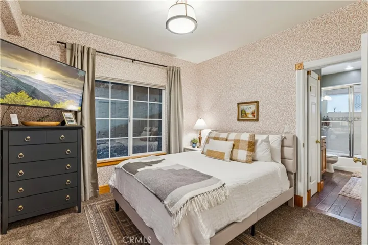 1232 Aleutian Drive, Lake Arrowhead, California 92352