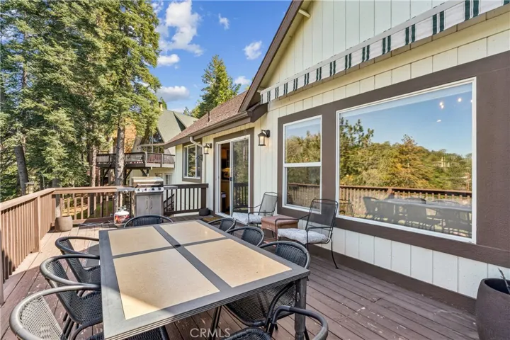 1232 Aleutian Drive, Lake Arrowhead, California 92352