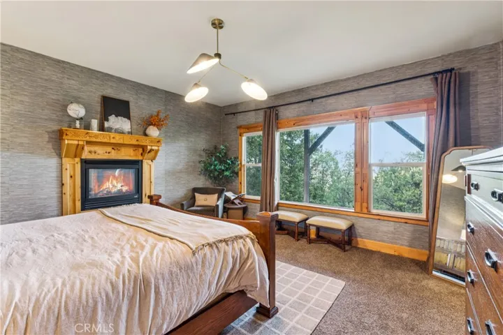 1232 Aleutian Drive, Lake Arrowhead, California 92352