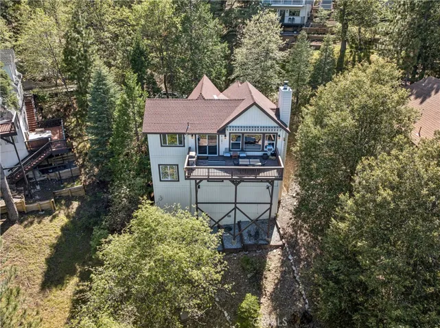 1232 Aleutian Drive, Lake Arrowhead, California 92352
