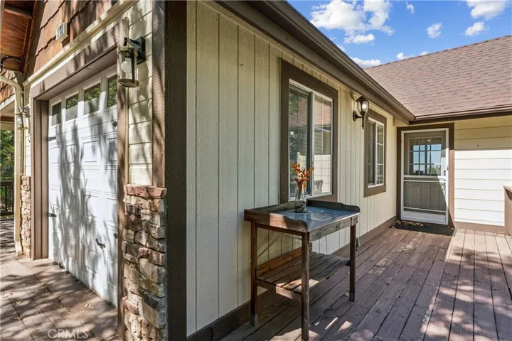 1232 Aleutian Drive, Lake Arrowhead, California 92352