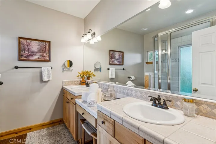 1232 Aleutian Drive, Lake Arrowhead, California 92352