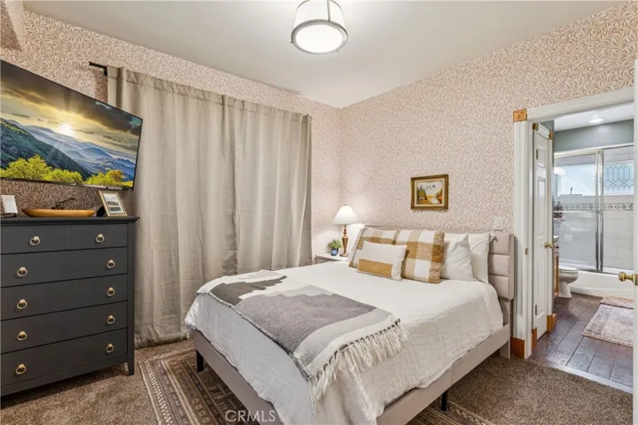 1232 Aleutian Drive, Lake Arrowhead, California 92352