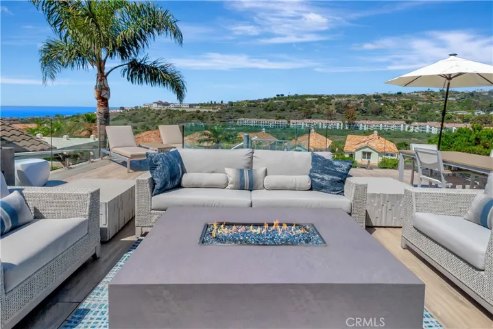 Huge Patio W/ Ocean View