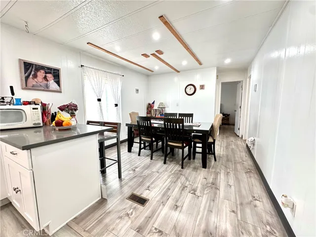 4361 Mission 18, Montclair, California 91763