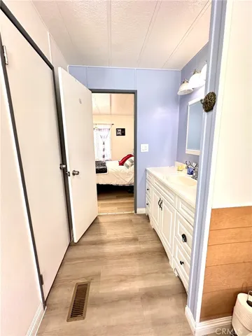 4361 Mission 18, Montclair, California 91763