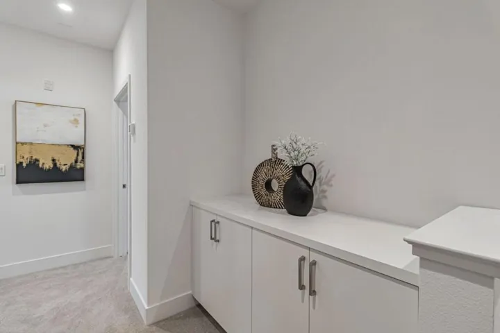 1112 Juana Court, Palo Alto, California 94303