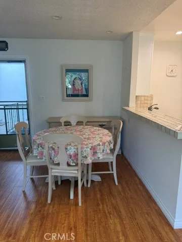 18645 Hatteras 206, Tarzana, California 91356