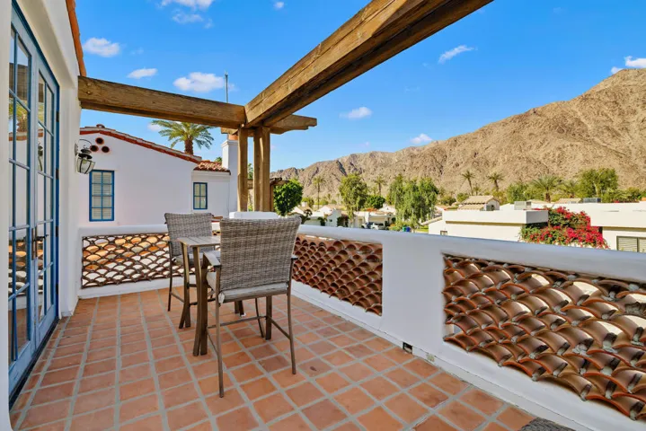 Private​​‌​​​​‌​​‌‌​​‌​​​‌‌​​​‌​​‌‌​​‌‌​​‌‌​​​​ Balcony