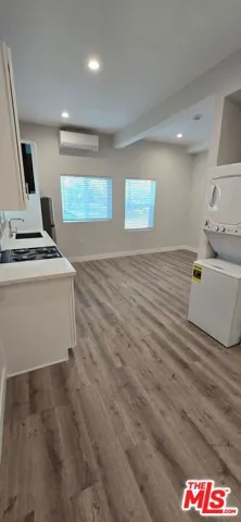 1462 S Shenandoah 8, Los Angeles, California 90035