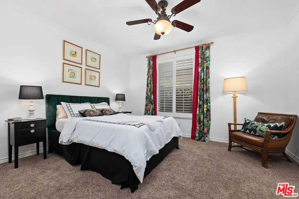 Bedroom 1 - ground floor
