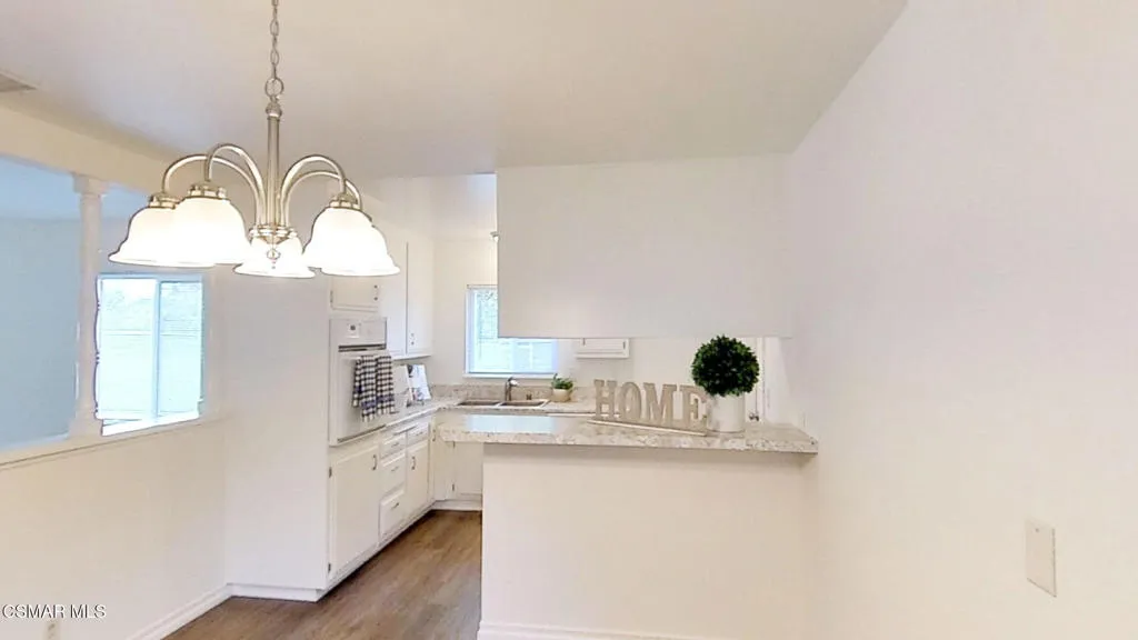 Kitchen b