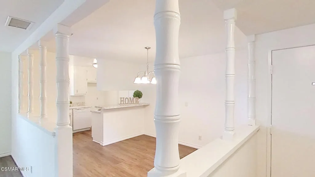 Entry to kitchen