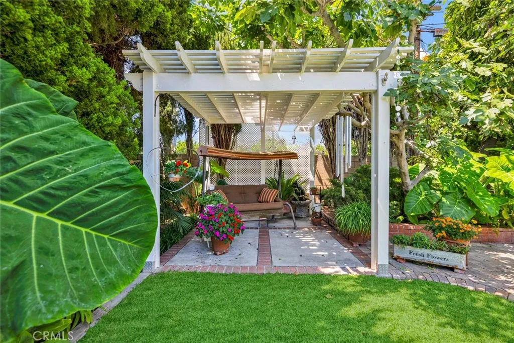VIEW OF THE BACKYARD PERGOLA