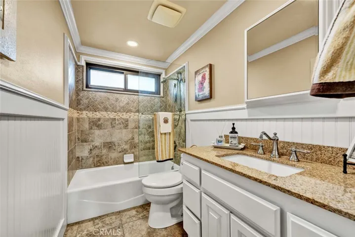 UPGRADED FULL BATH