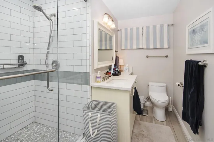38-736 I, Coronado, California 92118