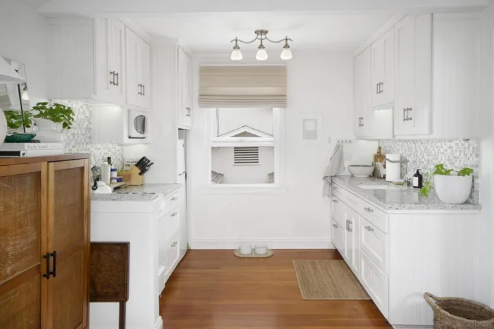 38-736 I, Coronado, California 92118