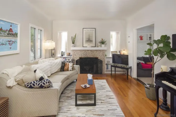 38-736 I, Coronado, California 92118