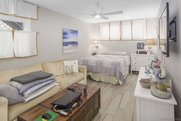 38-736 I, Coronado, California 92118