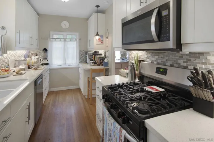 38-736 I, Coronado, California 92118