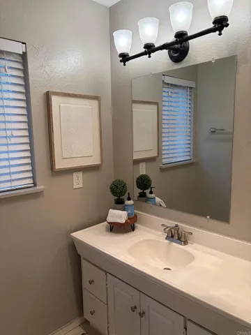 4110 Alana Circle, Oceanside, California 92056