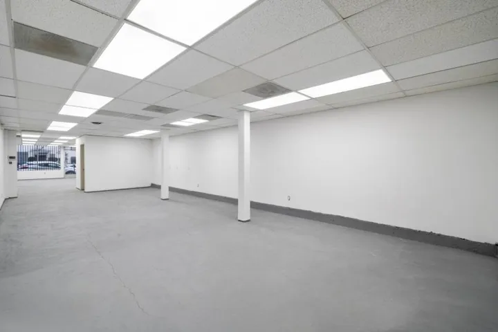 6183 Mission Street, Daly City, California 94014