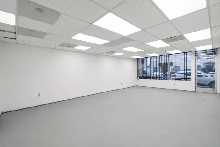 6183 Mission Street, Daly City, California 94014