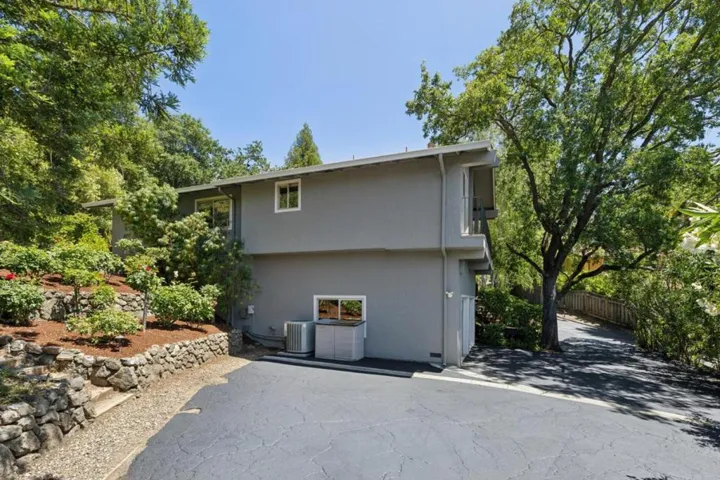 1185 Trinity Drive, Menlo Park, California 94025