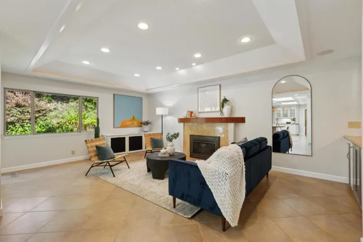 1185 Trinity Drive, Menlo Park, California 94025