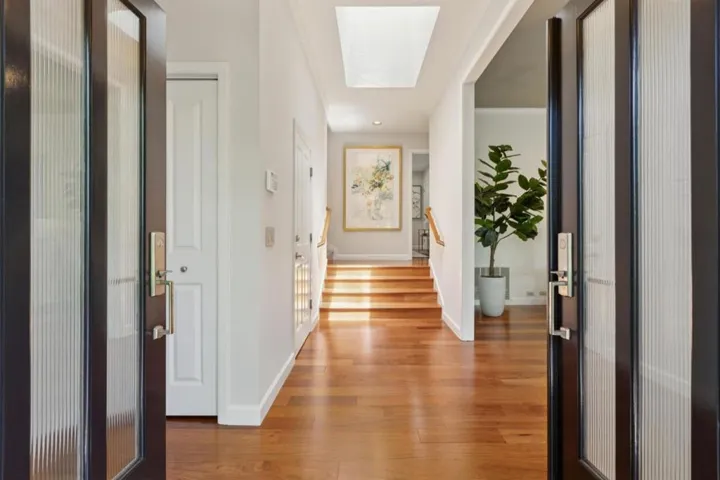 1185 Trinity Drive, Menlo Park, California 94025