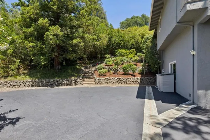 1185 Trinity Drive, Menlo Park, California 94025