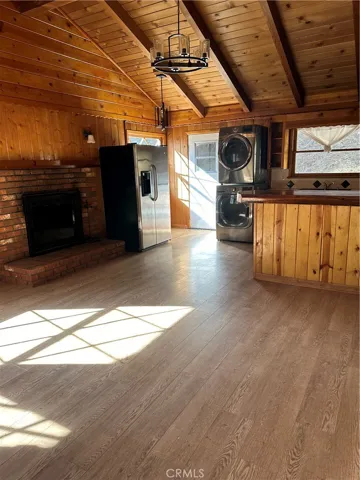 31144 All View, Running Springs, California 92382