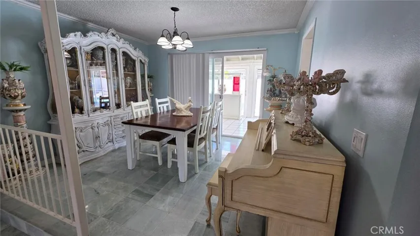 9092 Adelia Circle, Huntington Beach, California 92646