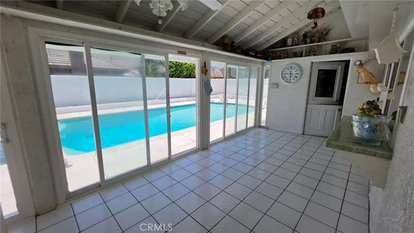 9092 Adelia Circle, Huntington Beach, California 92646