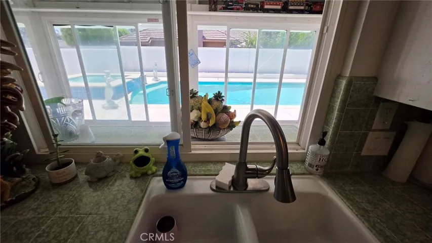 9092 Adelia Circle, Huntington Beach, California 92646
