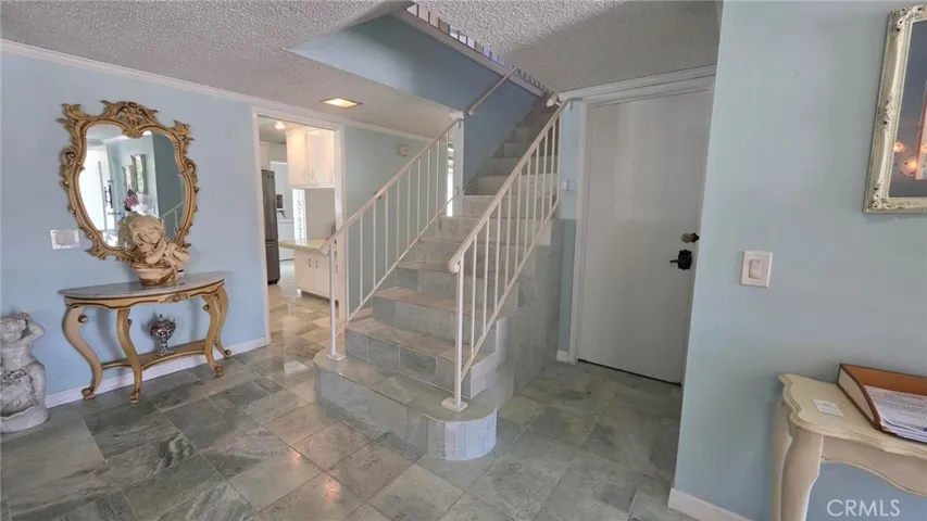 9092 Adelia Circle, Huntington Beach, California 92646