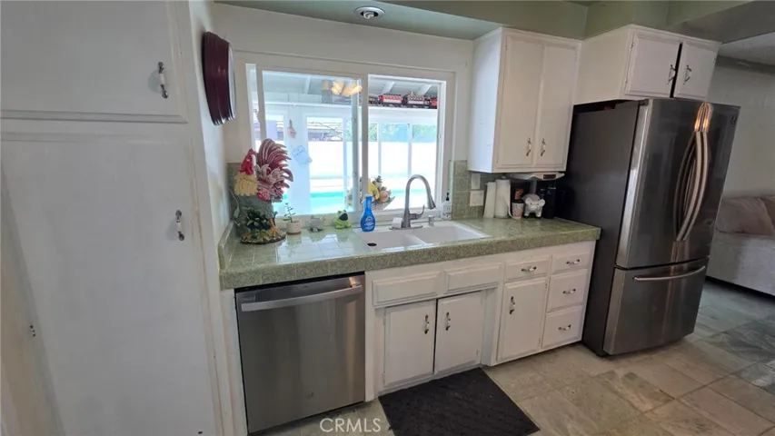9092 Adelia Circle, Huntington Beach, California 92646
