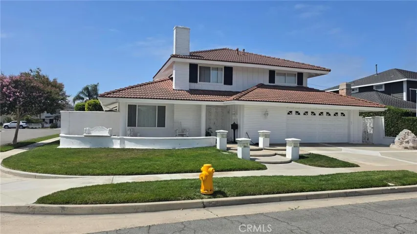 9092 Adelia Circle, Huntington Beach, California 92646