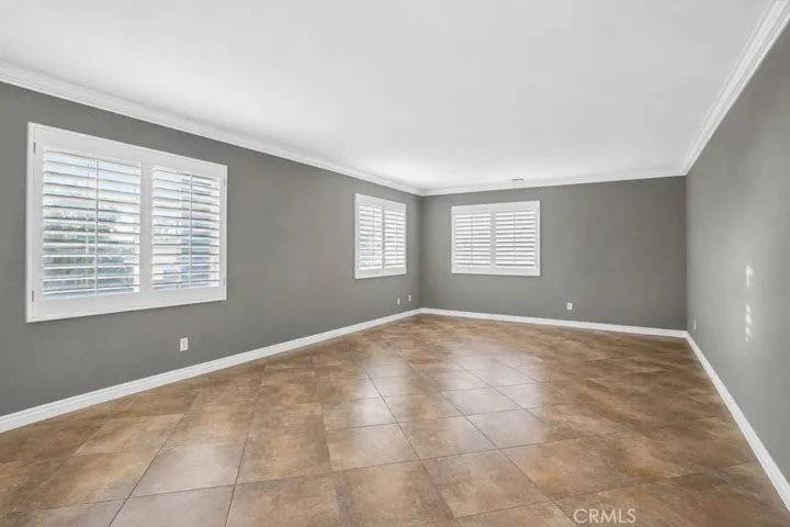 Bonus Room (upstairs)