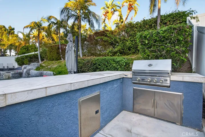 959 Hemingway, Corona, California 92878