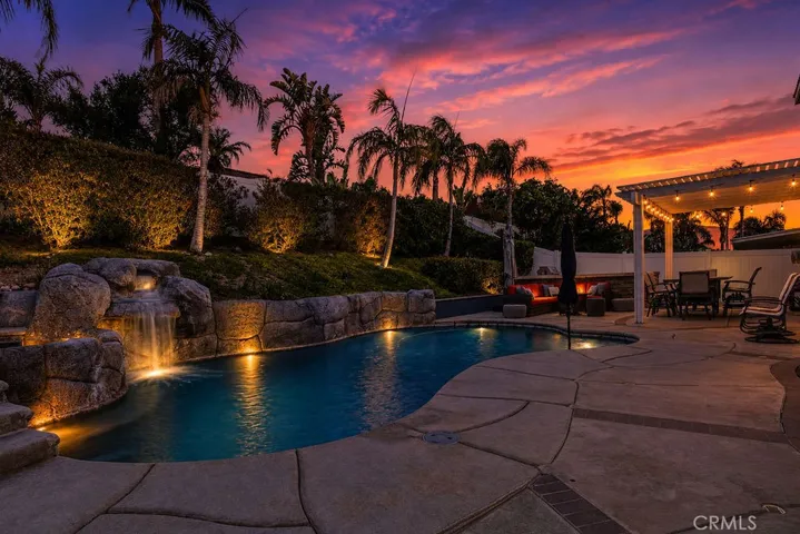 959 Hemingway, Corona, California 92878