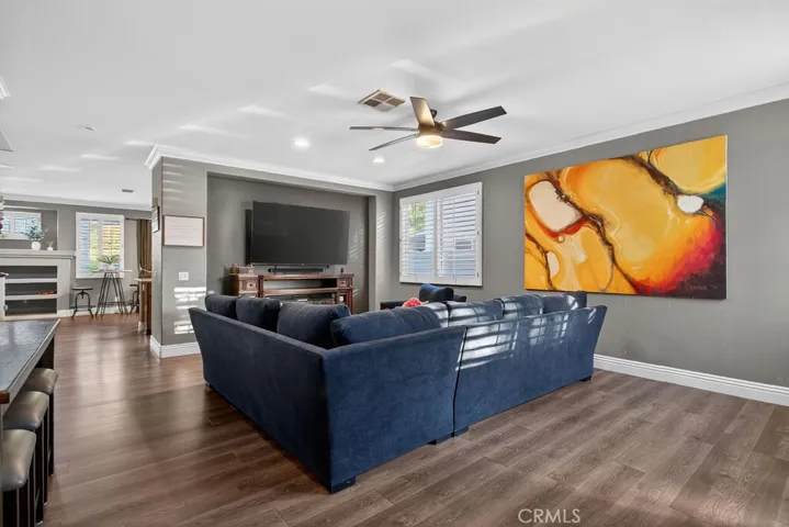 959 Hemingway, Corona, California 92878