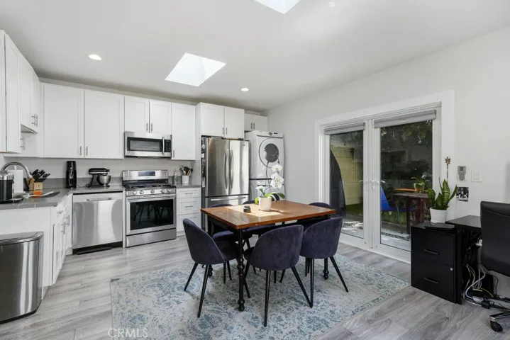 5614 Calhoun Avenue, Sherman Oaks, California 91401