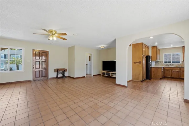 2020 Crenshaw, San Diego, California 92105