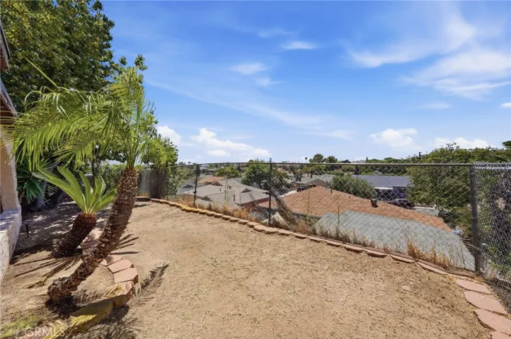 2020 Crenshaw, San Diego, California 92105