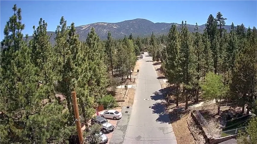 329 Downey, Big Bear City, California 92314