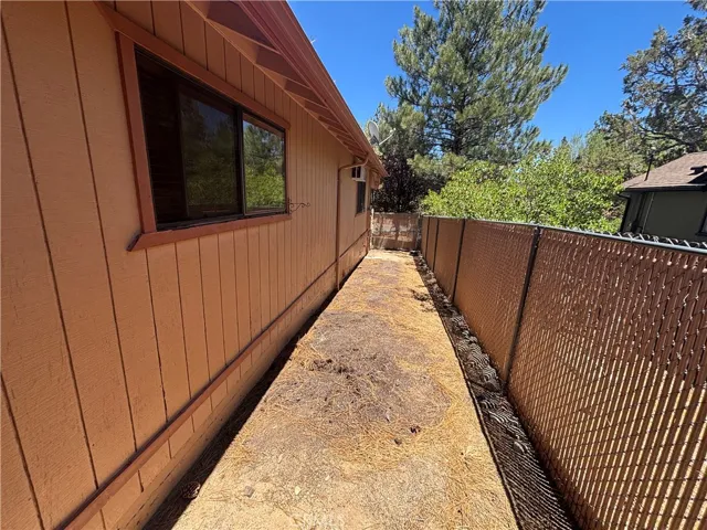 329 Downey, Big Bear City, California 92314