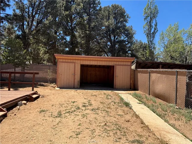 329 Downey, Big Bear City, California 92314